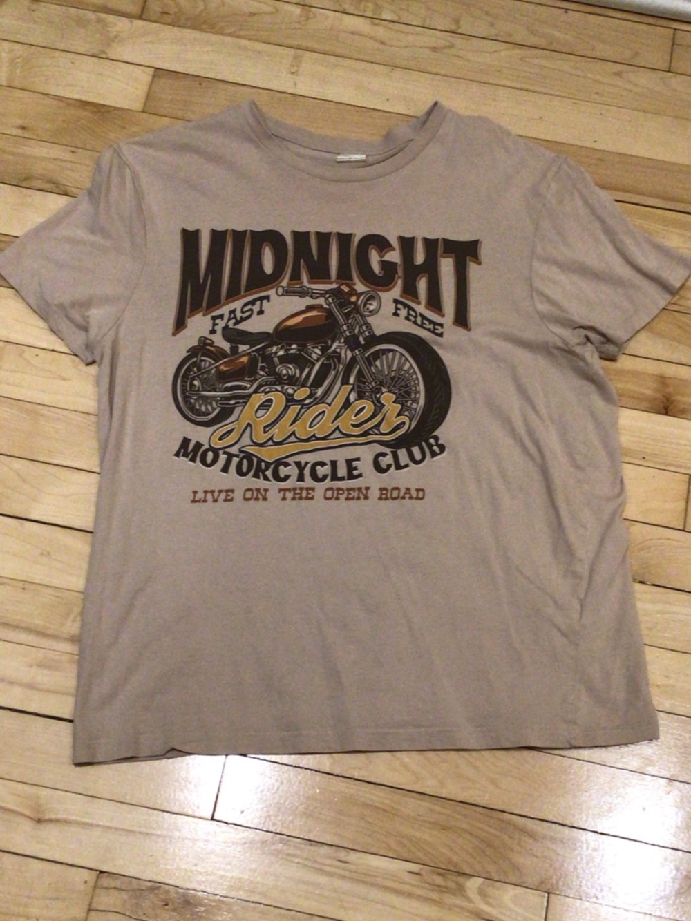 Midnight Rider Motorcycle Club Graphic Tee - Beige/Tan